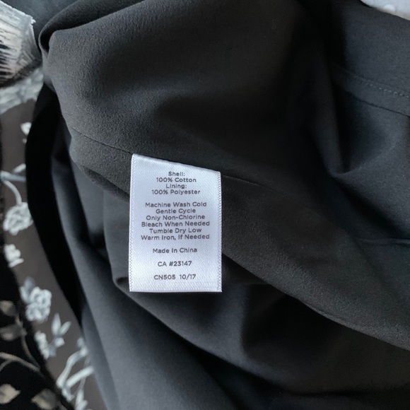 Black with white skirt Talbots - Picture 4 of 4